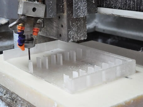 Qu'est-ce que l'usinage plastique CNC